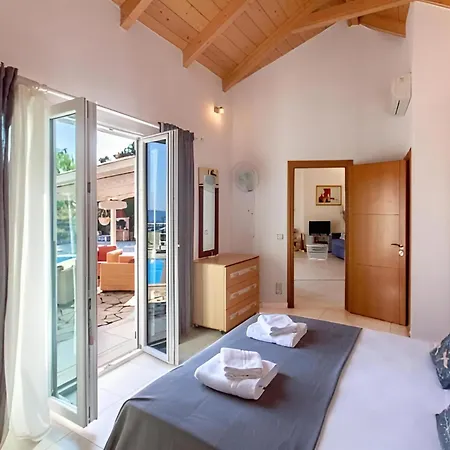 Armonia Villa *
